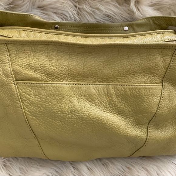 Perlina hobo bag in easy-carry design - Picture 2 of 9